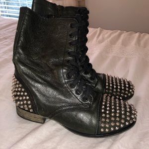 Steve Madden combat style boots